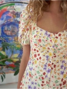 Zara Cream Mini Dress with Multicolor Floral Print